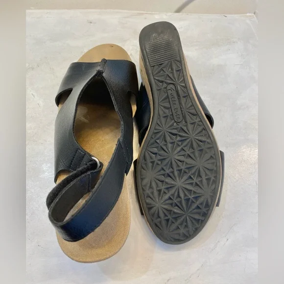 Wear-Ever women’s wedge sandals size 7.5M excellent condition perfect bottom - Picture 4 of 8
